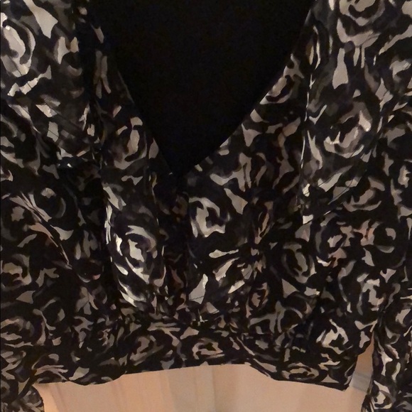 Patterned blouse - Picture 4 of 6